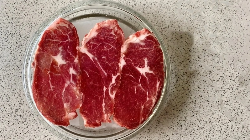 Kazakh scientists develop technology for producing marbled lamb