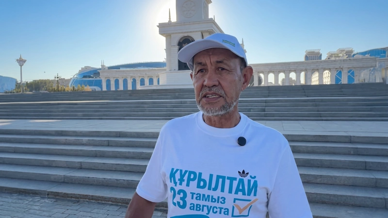 Казахстанский ультрамарафонец продолжает забег «Құрылтайға жол» от Астаны до Алматы