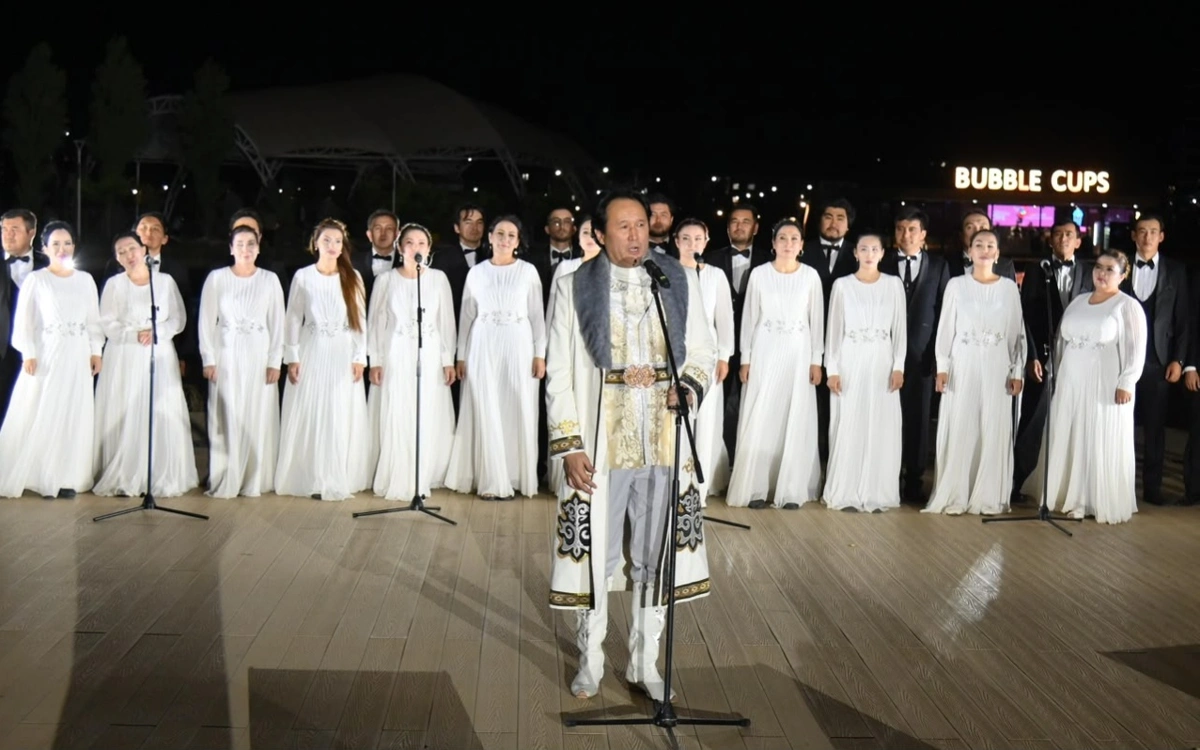 Shymkentte Abaı álemine arnalǵan merekelik kontsert ótti