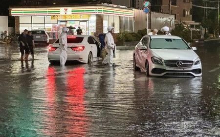 Heavy downpour in Chiba claims five lives, two in cardiopulmonary arrest
