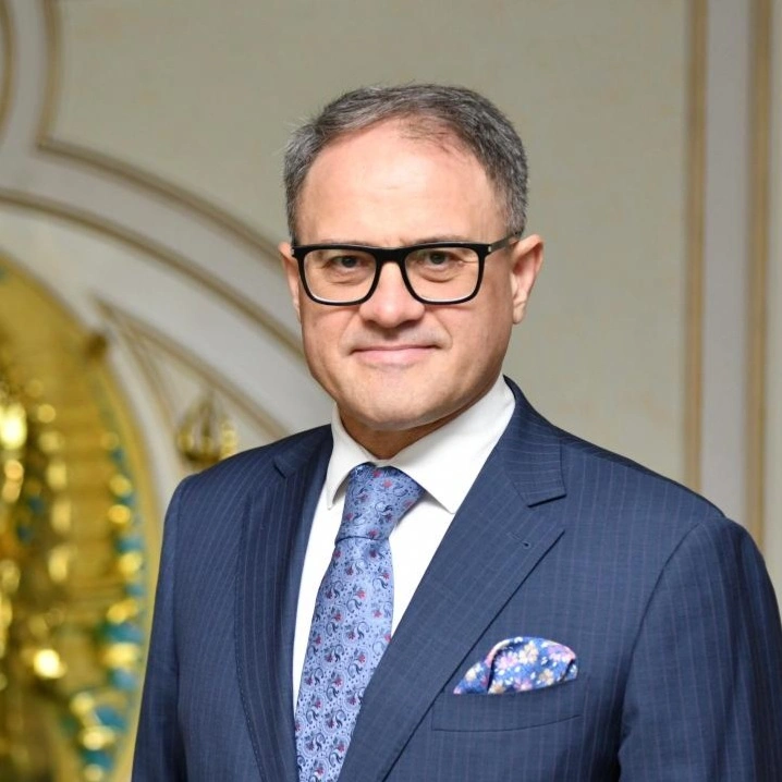 Роман Юрьевич Василенко