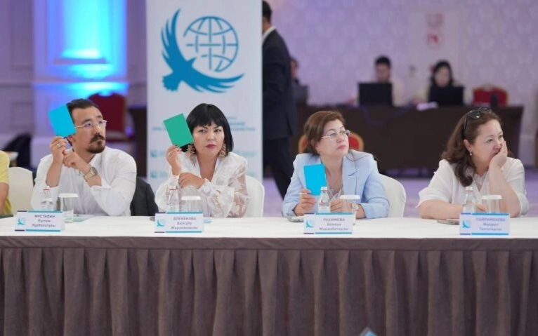 &laquo;Сайлау-2026&raquo;: сарапшылар партиялар бәсекесі енді шешімдер бәсекесіне айналуы тиіс екенін айтты
