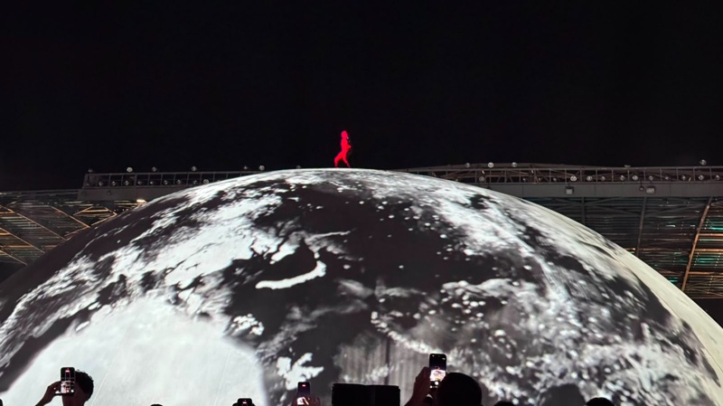 Kanye West wows Almaty with epic sphere-stage show Kanye West wows Almaty with epic sphere-stage show