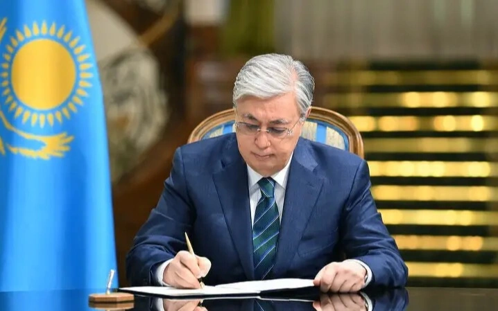 Президент Үндістан Республикасын Тәуелсіздік күнімен құттықтады
