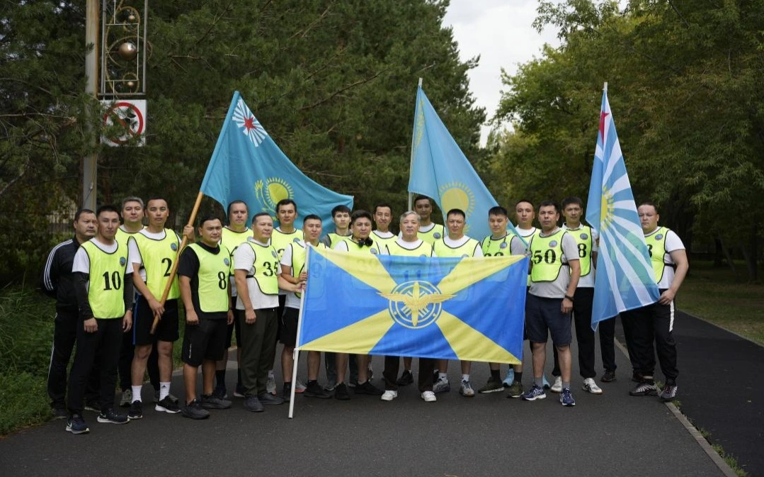 Астанада Әуе қорғанысы күштерінің әскери қызметшілері Спорт күнінде бес шақырымға жүгірді