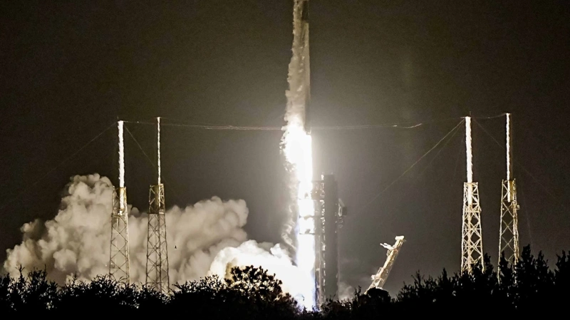SpaceX запустила две ракеты Falcon 9 с интервалом всего в 38 минут