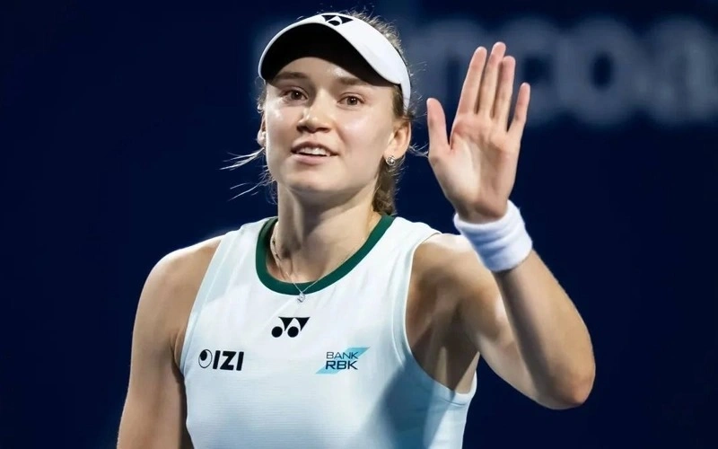 Elena Rybakina takes lead in WTA Race after Toronto