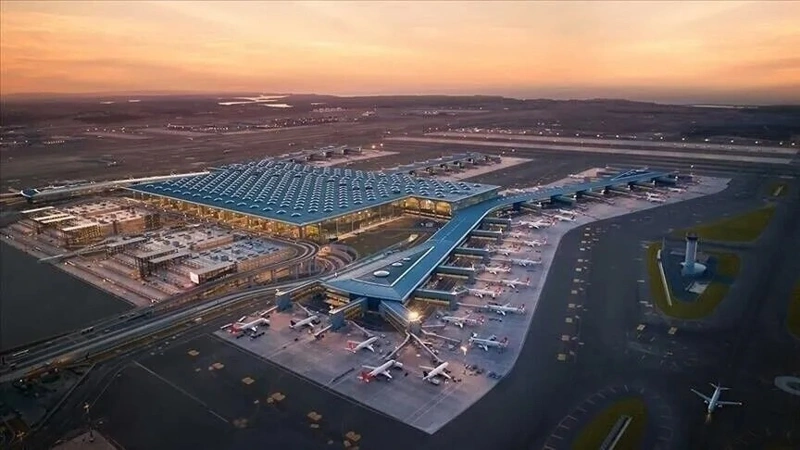 Istanbul Airport breaks daily passenger and flight records