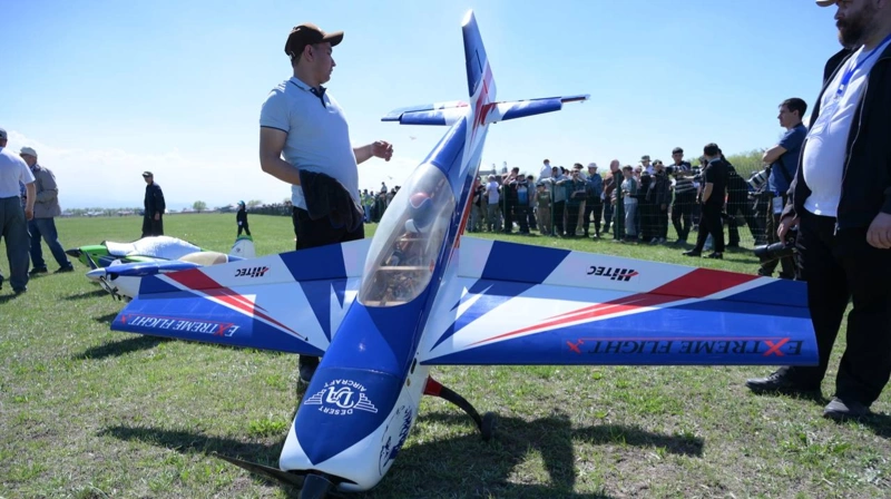 Около 10 тысяч зрителей посетили авиашоу «Небо Байсерке — 2026»