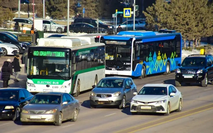 авто машины автобус