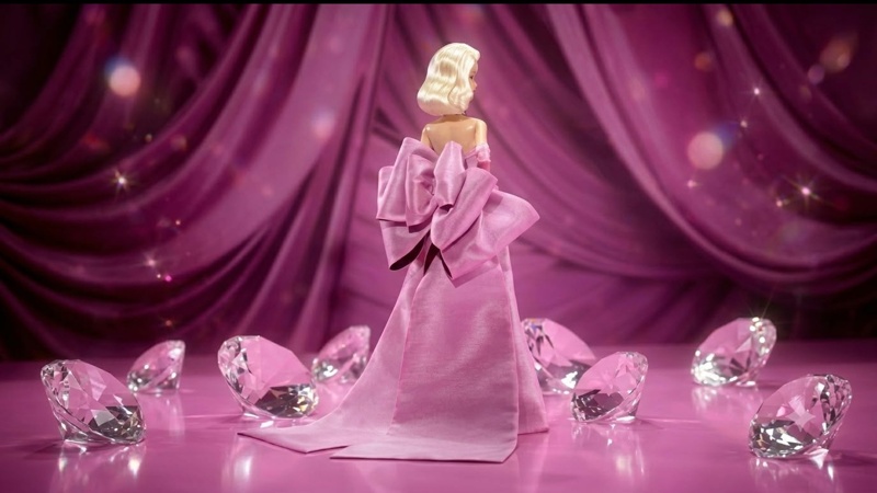 Marilyn Monroe’s iconic ‘Diamonds’ look inspires new Barbie Marilyn Monroe’s iconic ‘Diamonds’ look inspires new Barbie