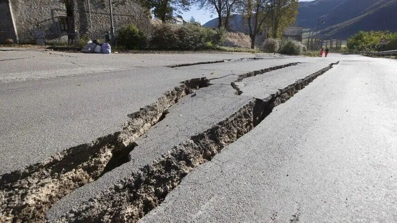 Powerful 6.7 earthquake shakes southern Peru 