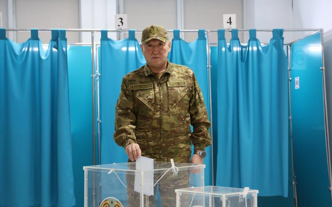 Қорғаныс министрі