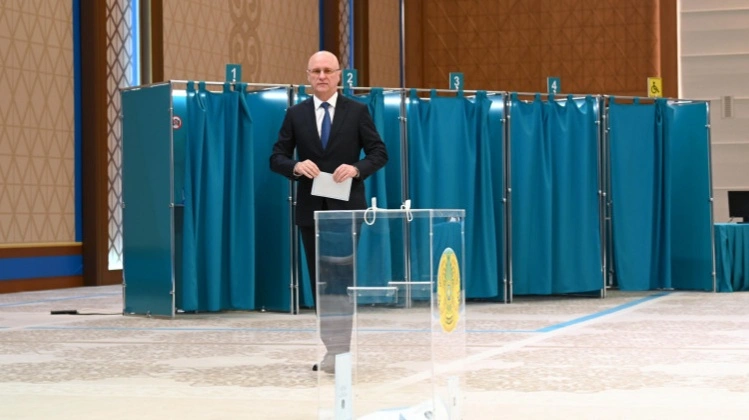 Роман Скляр