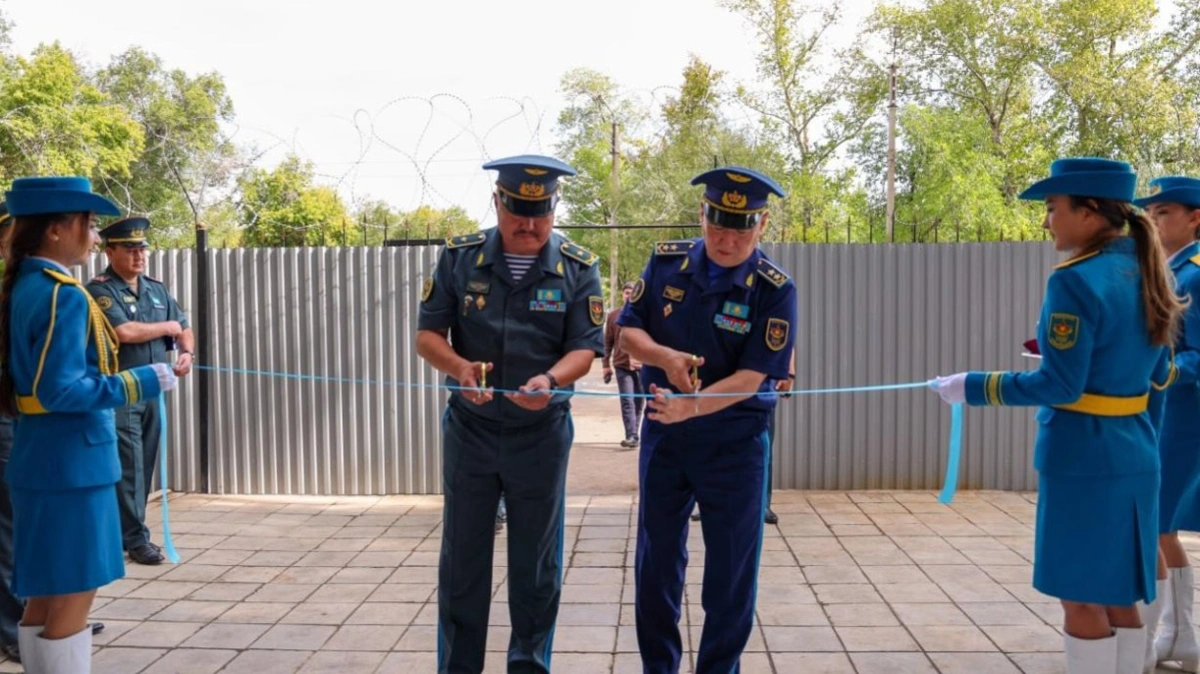 Новое здание Центрального архива Минобороны открыли в Астане