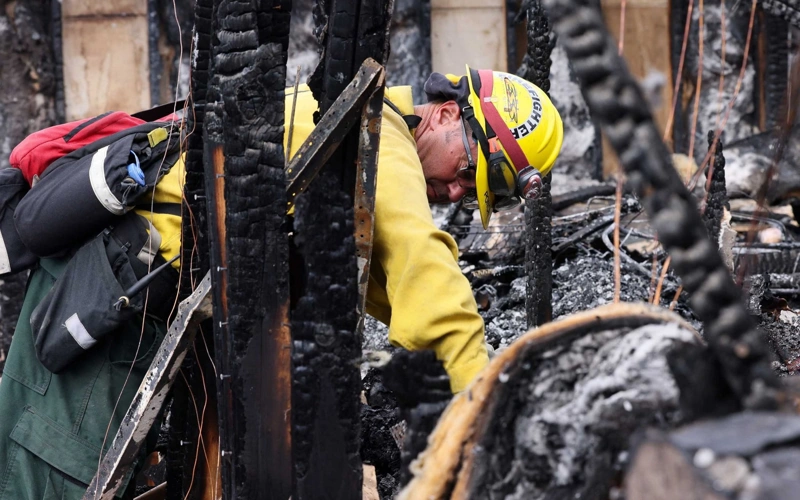 Wildfire destroys dozens of homes in US state of Nevada