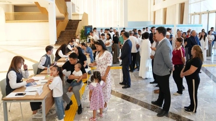 Qurultay elections draw around 4 mln young voters in Kazakhstan