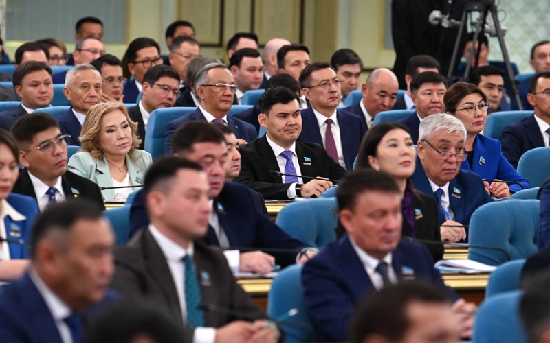 Құрылтайдың Өңірлік және инфрақұрылымдық даму комитеті мүшелері сайланды 