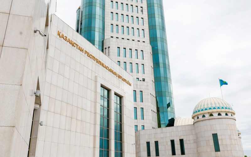 Определен состав постоянных комитетов Курултая