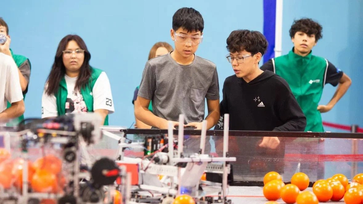 Робототехники Казахстана нацелились на пятую победу: названа сборная FIRST Global Challenge 2026