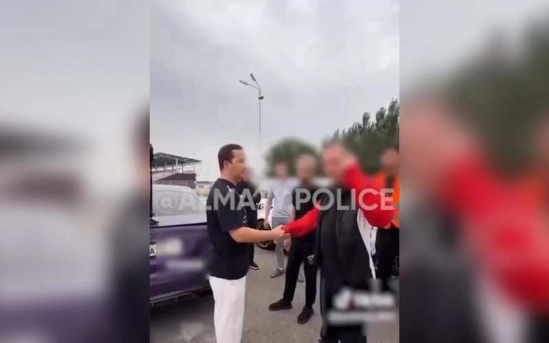 Алматыда әлеуметтік желіде балағат сөз айтқан бірнеше блогер жазаланды