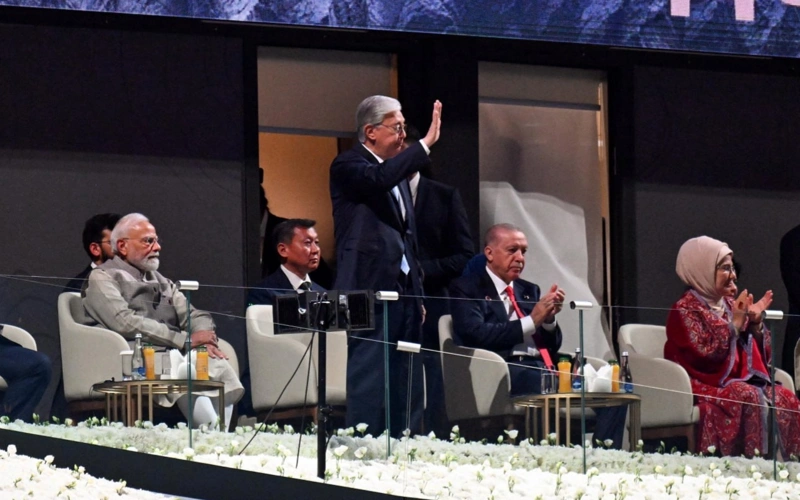 托卡耶夫在比什凯克出席第六届世界游牧民族运动会开幕式