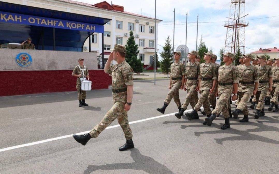 п