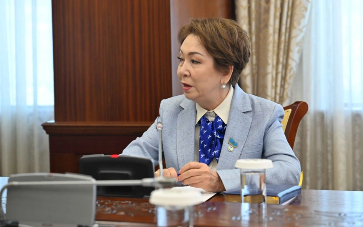 Президент Құрылтайдағы партия фракцияларының жетекшілерімен кездесті
