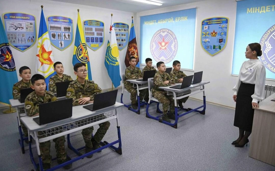 Қарулы күштерде жаңа мамандықтар мен цифрлық жүйелер дамиды
