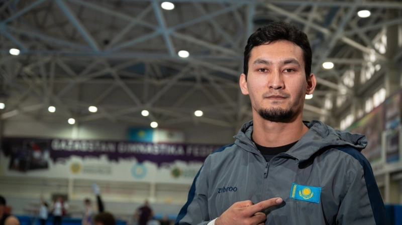 Ильяс Азизов спорттық гимнастикадан Қазақстан чемпионы атанды
