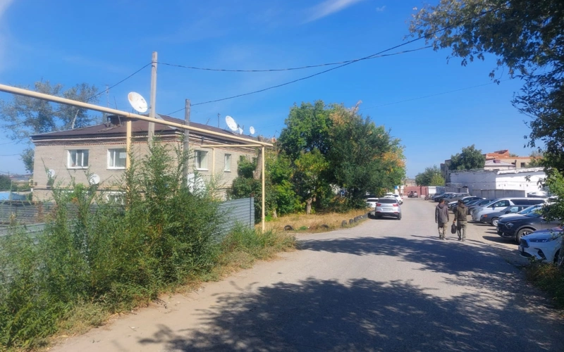 жители Киевского в Костанае годами добиваются нормальной связи