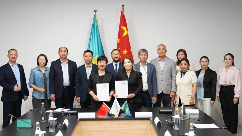 阿特劳石油天然气大学扩大与中国教育机构合作 
