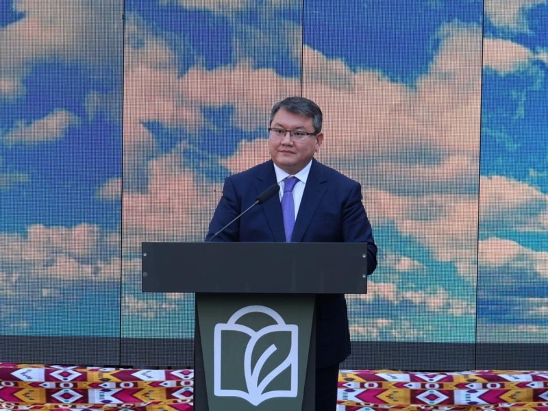 Kazakhstan, Uzbekistan, school