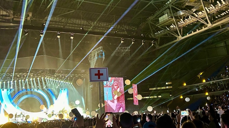 Enrique Iglesias reunites generations with greatest hits in Astana