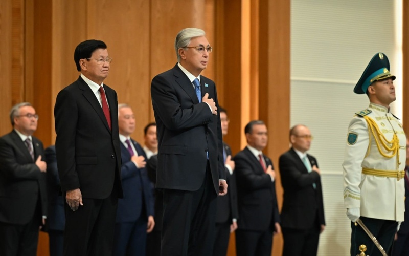 Laos President Thongloun Sisoulith arrives in Kazakhstan for official visit