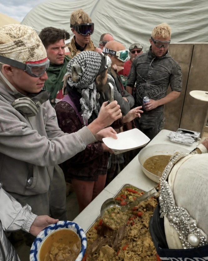 Бешбармак приготовили для 5 тысяч гостей Burning Man