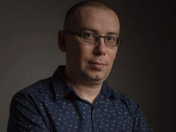 эксперт