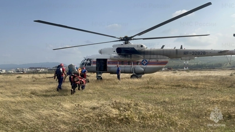 Ресейде қар көшкінінен екі адам қаза тауып, 10 альпинист табылмай жатыр