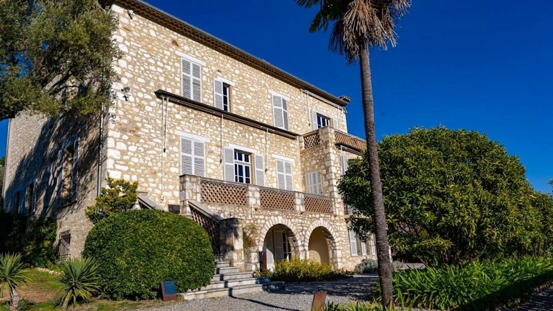Renoir Museum, French Riviera, heist, art