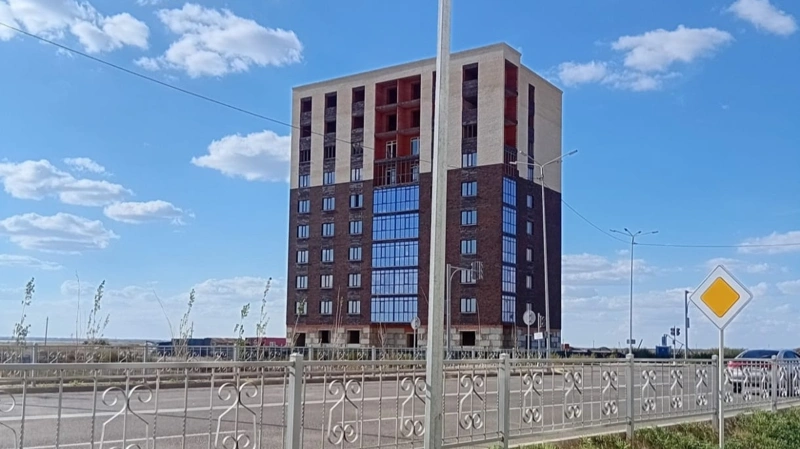 Строящуюся без разрешительных документов девятиэтажку снесут в Кокшетау