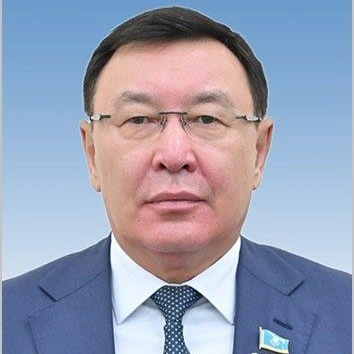 Марат Шадетханович Кожаев