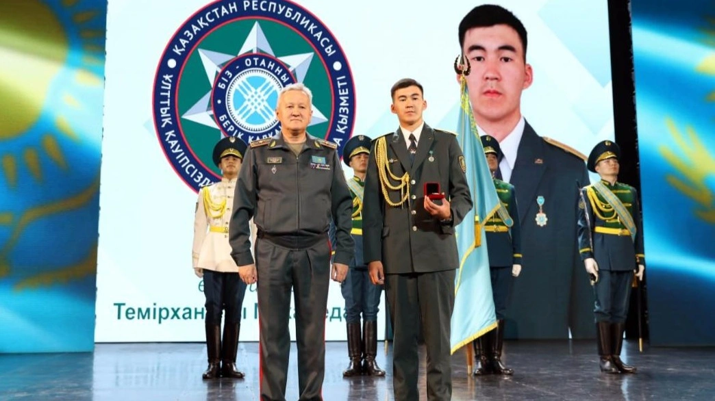 Столичных призывников торжественно проводили на службу в Пограничную службу