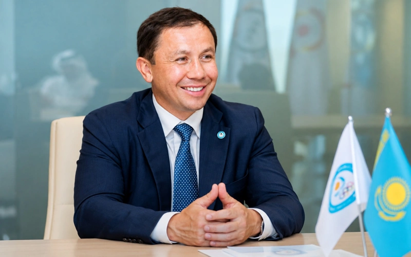 Геннадий Головкин 