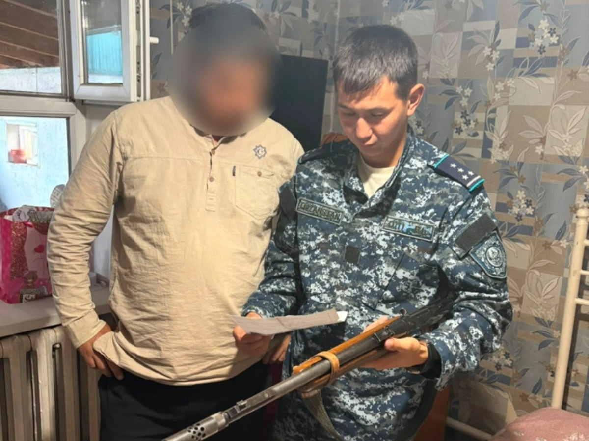 Незаконное оружие изъяли в ВКО после проверки более тысячи владельцев