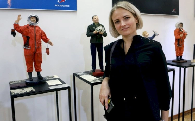 Лепит людей, а не кукол: история необычной мастерицы из Кокшетау
