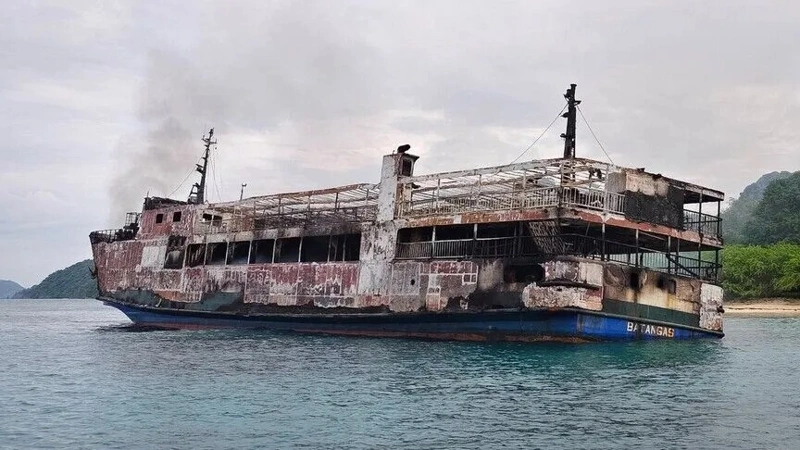 Philippines ferry fire: Death toll climbs to 76, 13 missing