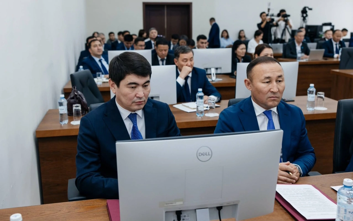 В Атырау состоялась XXV сессия областного маслихата
