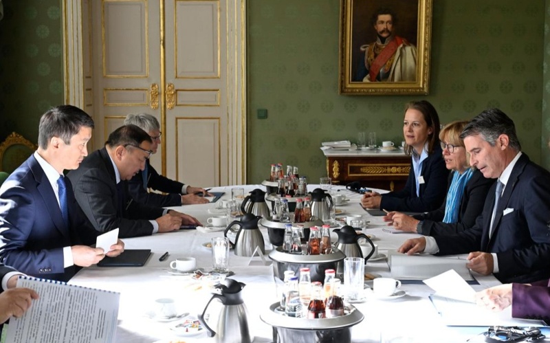 Kazakhstan, Bavaria to strengthen cooperation in energy, industry and agriculture Kazakhstan, Bavaria to strengthen cooperation in energy, industry and agriculture