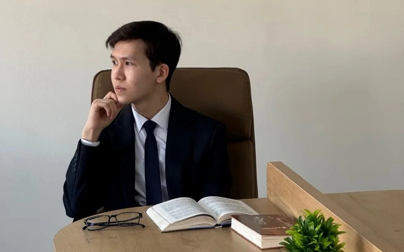 Батыр Болатбеков