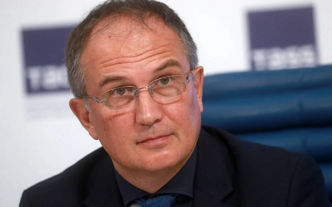  Константин Калачев, российский политолог